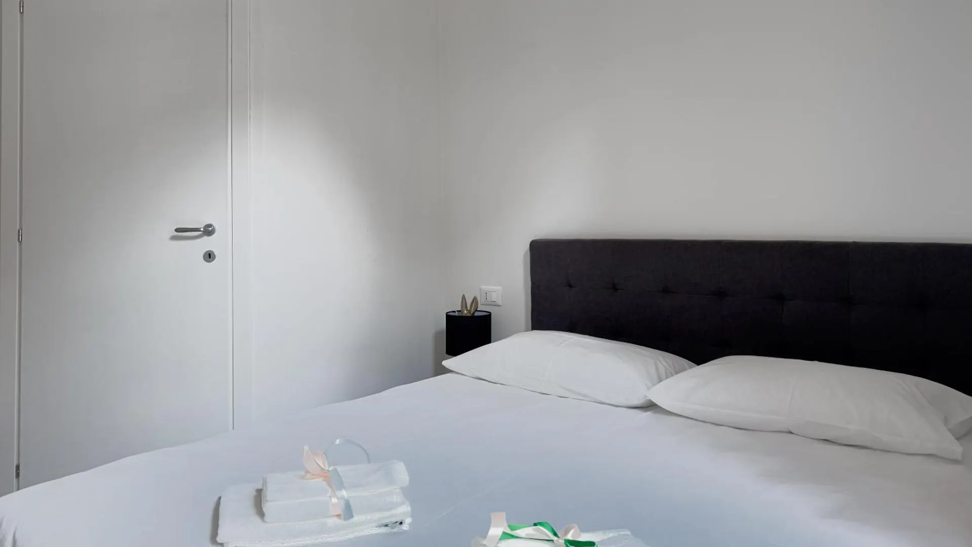 Realkasa Galliera Home & Suites ボローニャ 0*,