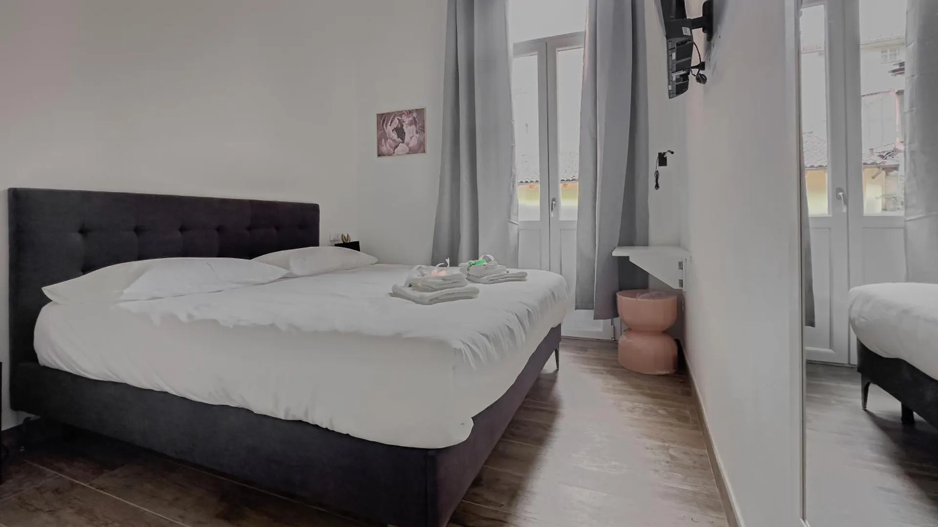 アパート Realkasa Galliera Home & Suites ボローニャ