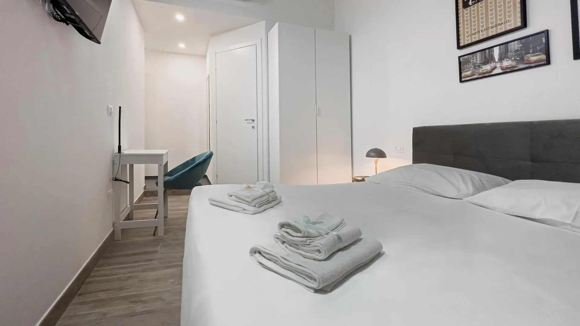 Realkasa Galliera Home & Suites ボローニャ
