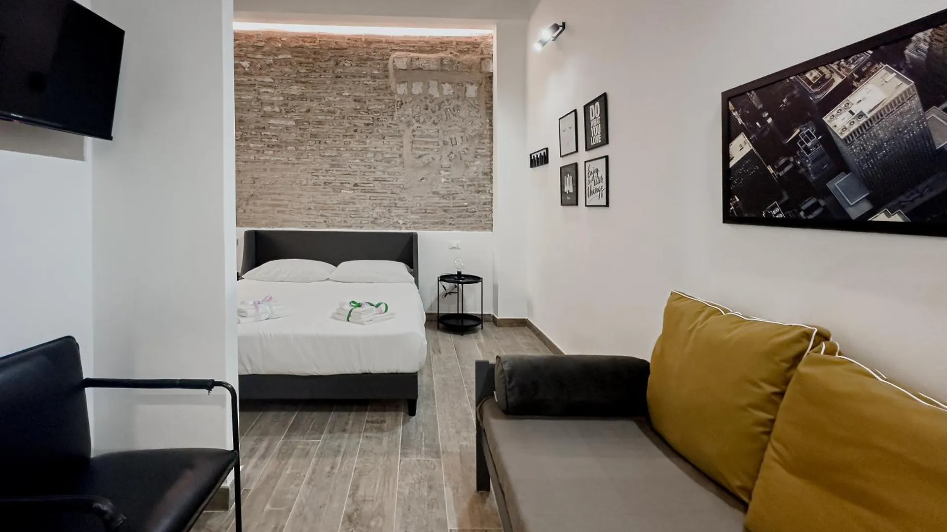 Realkasa Galliera Home & Suites ボローニャ 0*,