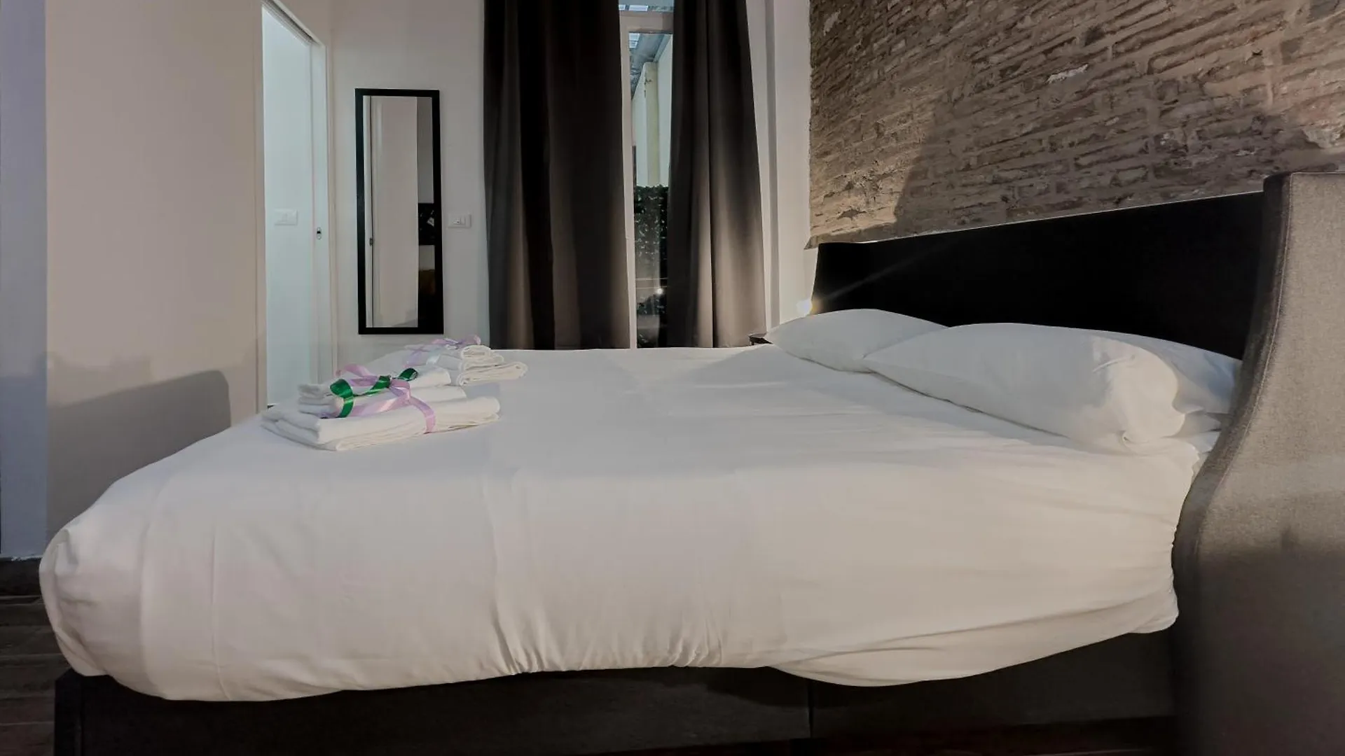 Realkasa Galliera Home & Suites Bolonia